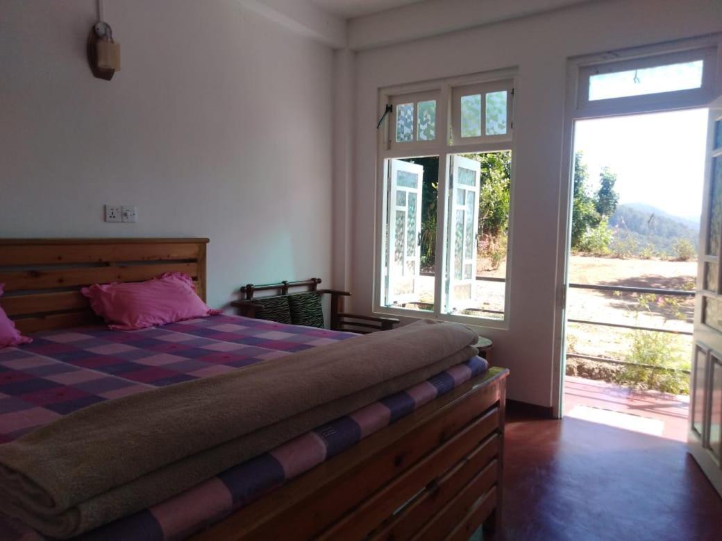 Forest Cyniciam Homestay Ohiya Exterior photo