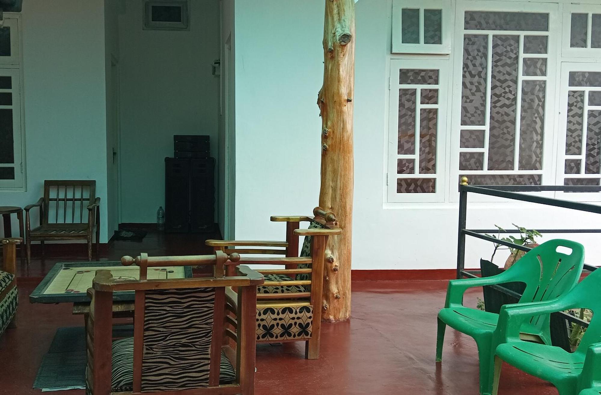Forest Cyniciam Homestay Ohiya Exterior photo